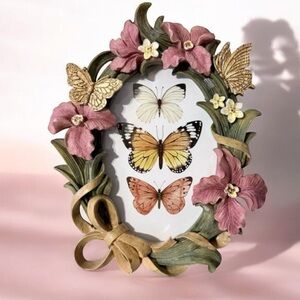 Floral Butterfly 3d  Picture Frame